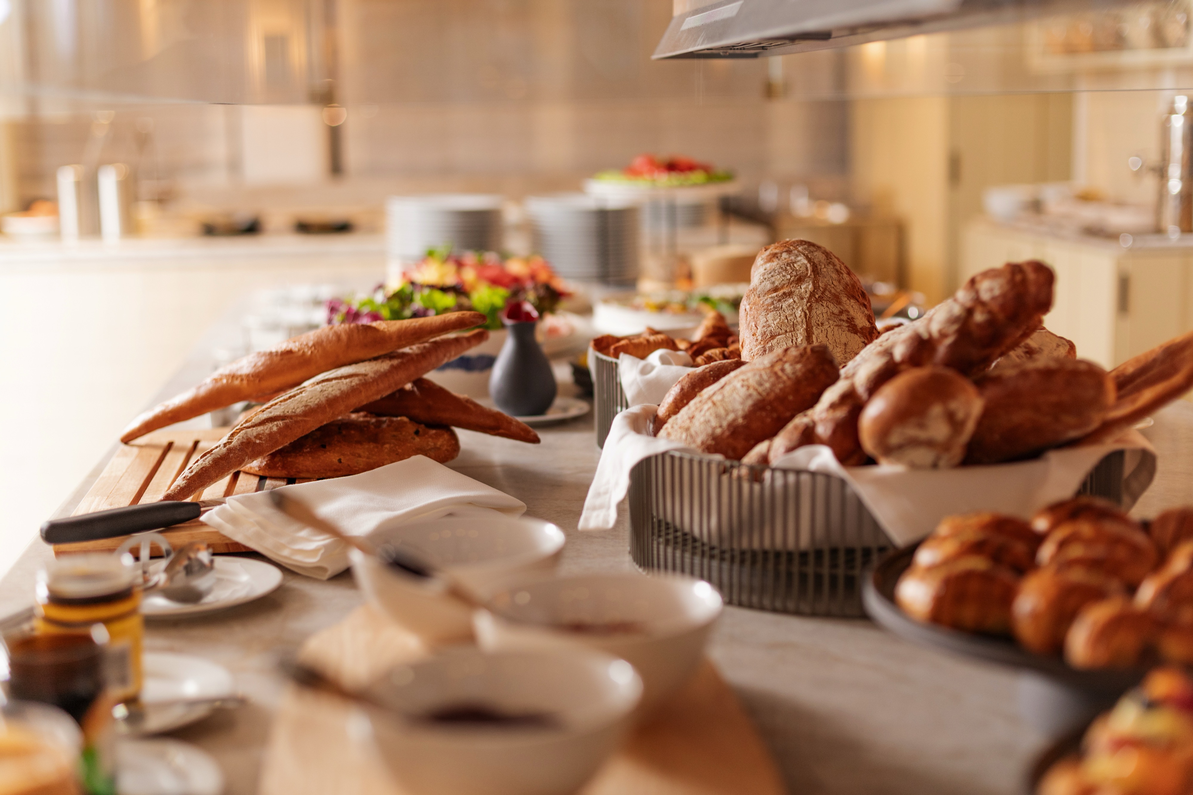 APT Solara - Annie's Table